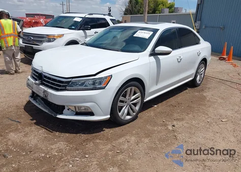 2018 Volkswagen Passat 2.0T Se from USA, damaged, VIN 1VWBA7A32JC021923